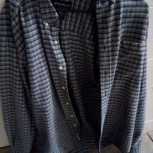 Men's shirt
